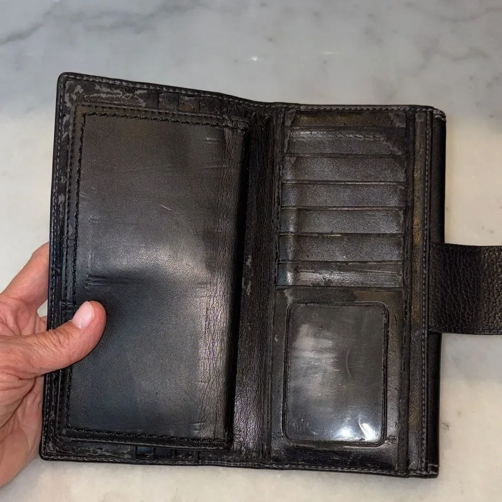Coach Wallet Smooth Leather Twistlock double Flap Full Sized Wallet